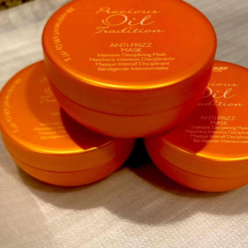 Set of three Alfaparf Milano precious oil antifrizz masks. 6.95 ounces each.